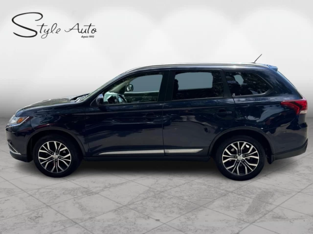 Mitsubishi Outlander AWC 4dr ES 2016