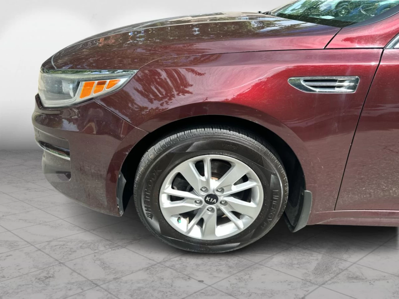 2016 Kia Optima 4dr Sdn LX+ Image principale