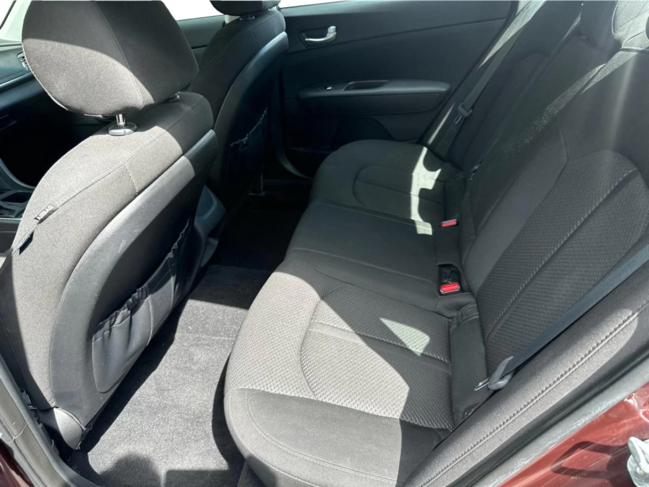2016 Kia Optima 4dr Sdn LX+ Image principale