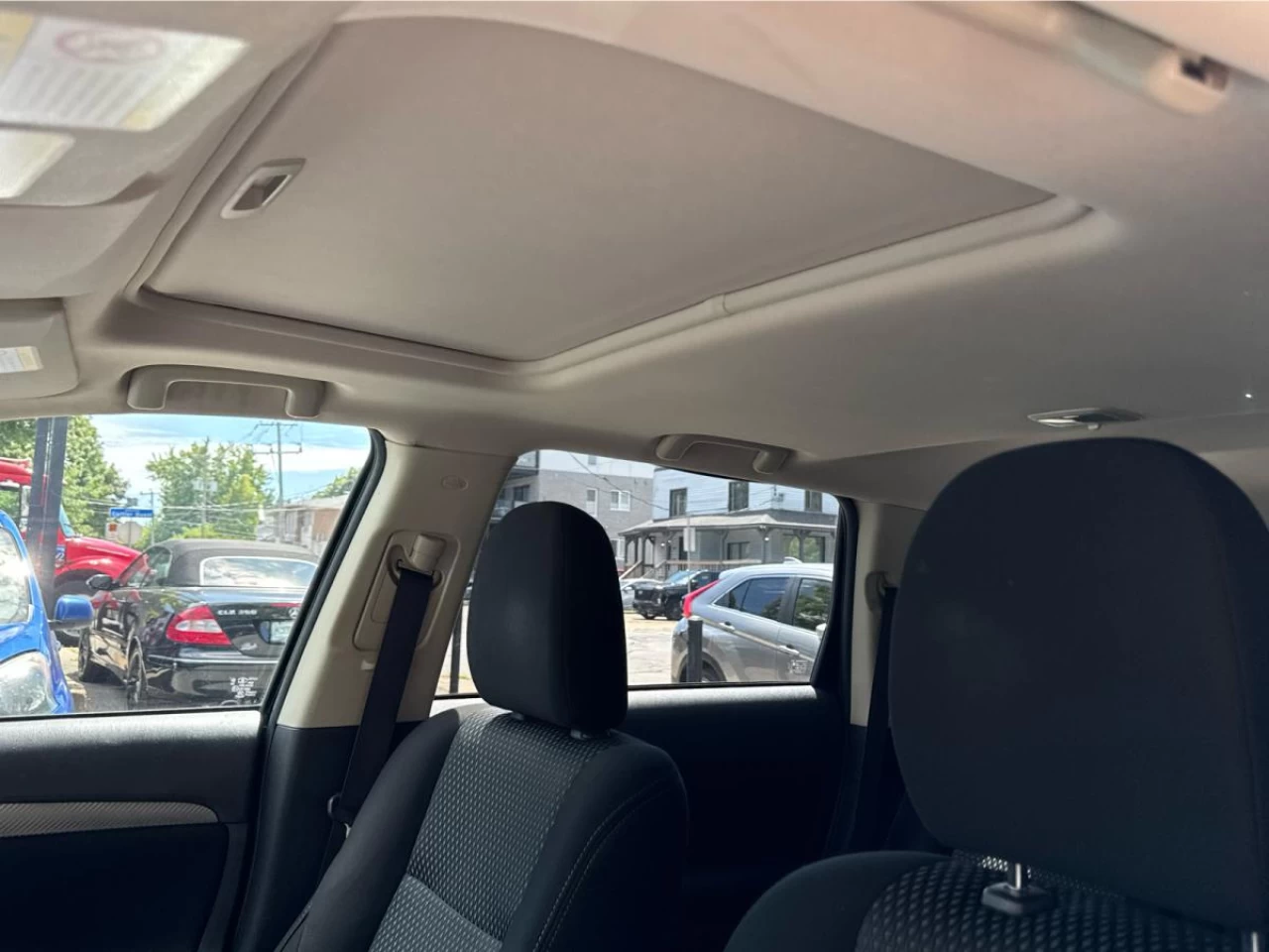 2016 Mitsubishi Outlander AWC 4dr ES Image principale