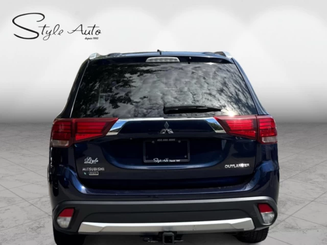 Mitsubishi Outlander AWC 4dr ES 2016
