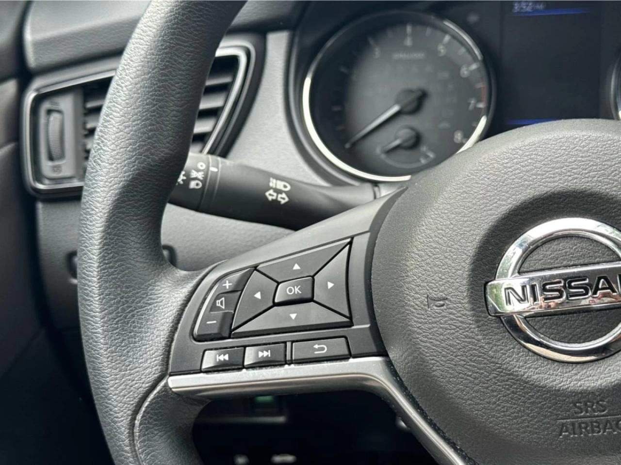 2019 Nissan Qashqai FWD S CVT Image principale