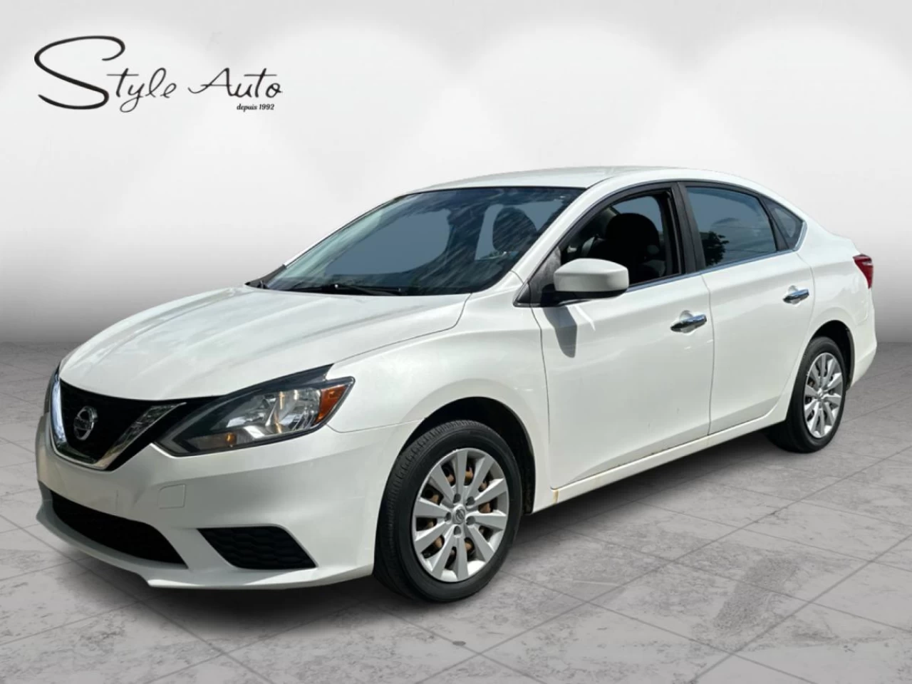 2017 Nissan Sentra SV Image principale
