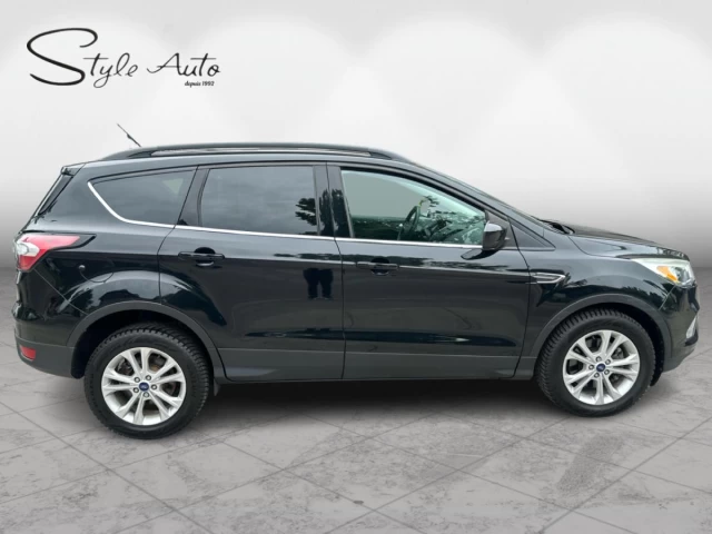Ford Escape 4WD 4dr SE 2017