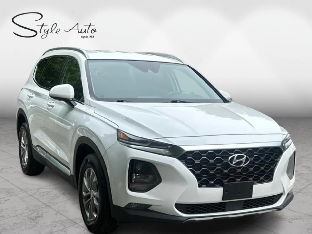 2020 Hyundai Santa Fe 2.4L Essential AWD Main Image