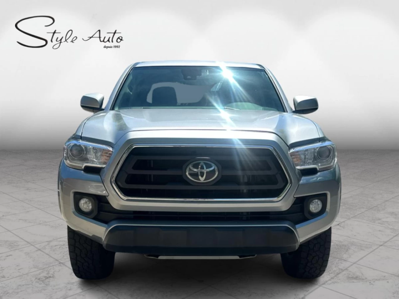 2023 Toyota Tacoma 4x4 Double Cab Auto Image principale