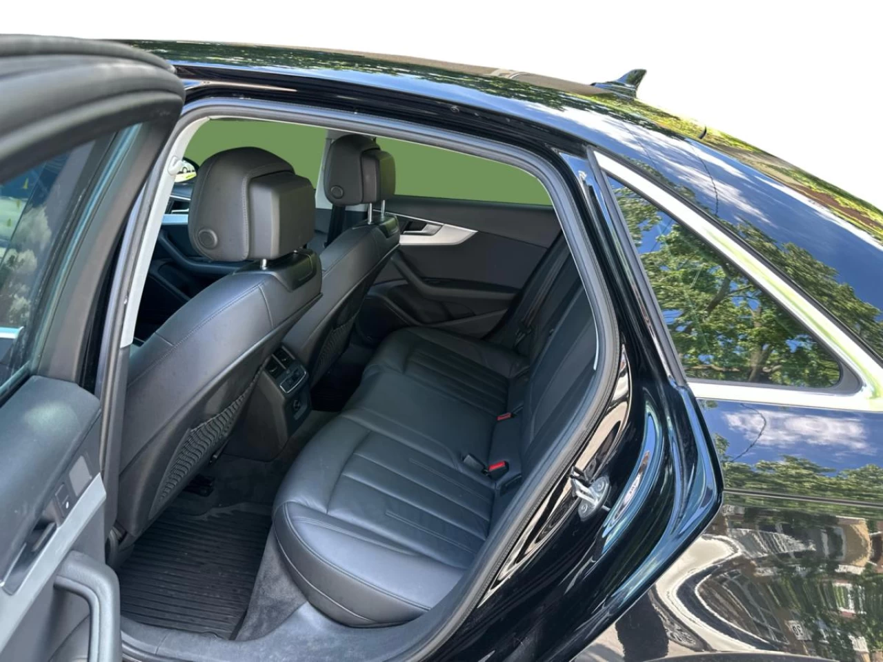 2015 Audi A4 Sdn  Progressiv plus quattro Image principale