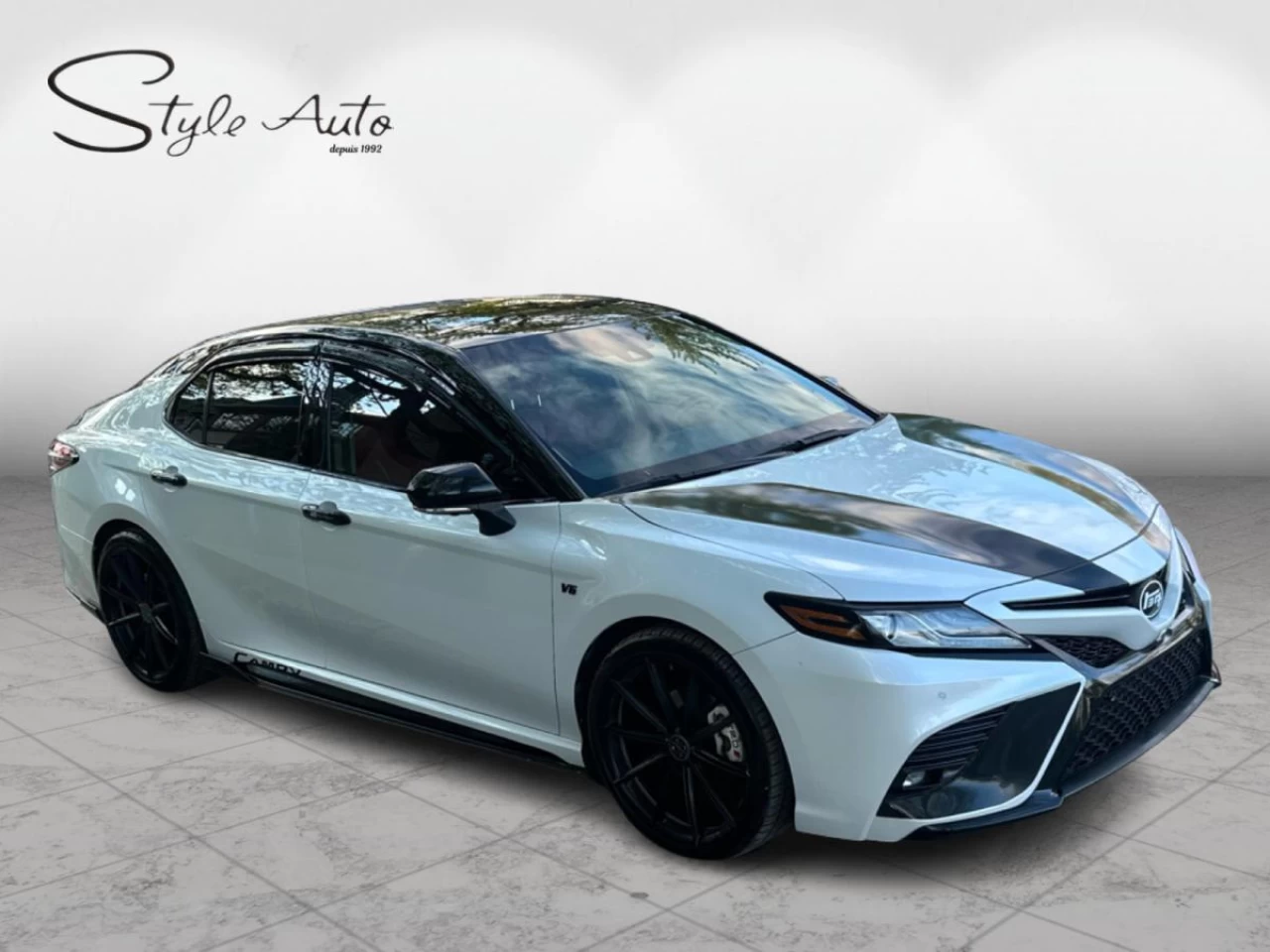 2018 Toyota Camry XSE V6 Auto roof Cam Main Image