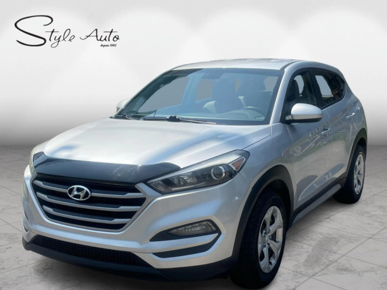 2017 Hyundai Tucson AWD 4dr 2.0L Main Image