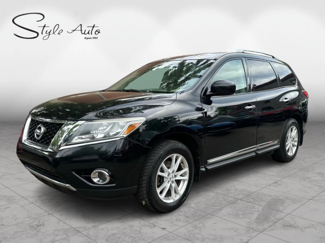 2014 Nissan Pathfinder 4WD S Leather Nav cam 7 Pass Image principale