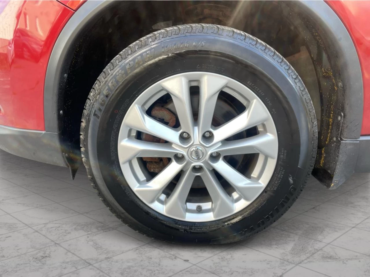 2016 Nissan Rogue AWD 4dr S Main Image
