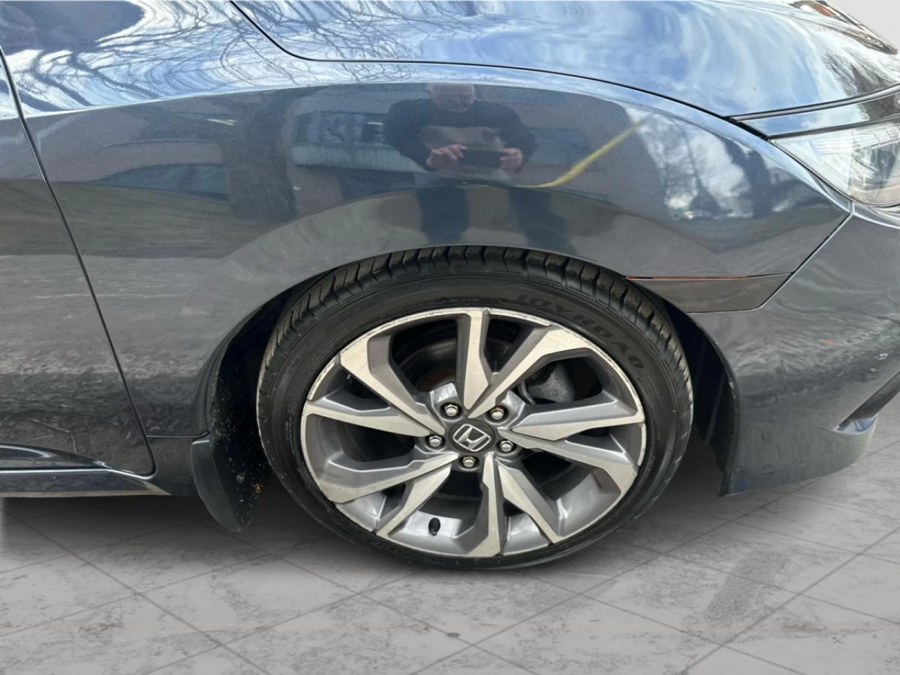 2019 Honda Civic Touring  Sedan Image principale