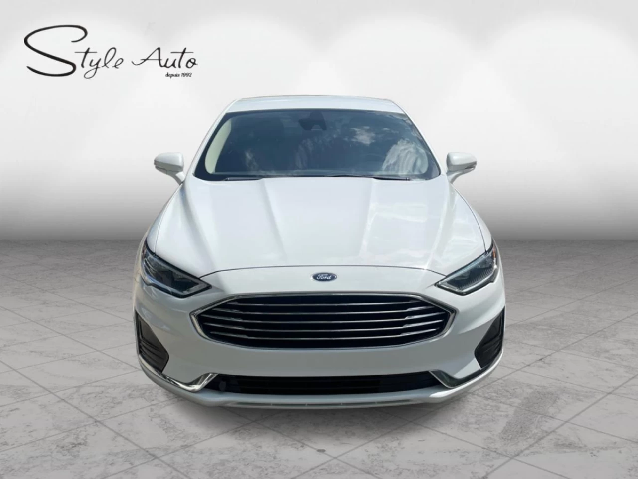 2019 Ford Fusion Energi SEL FWD Main Image