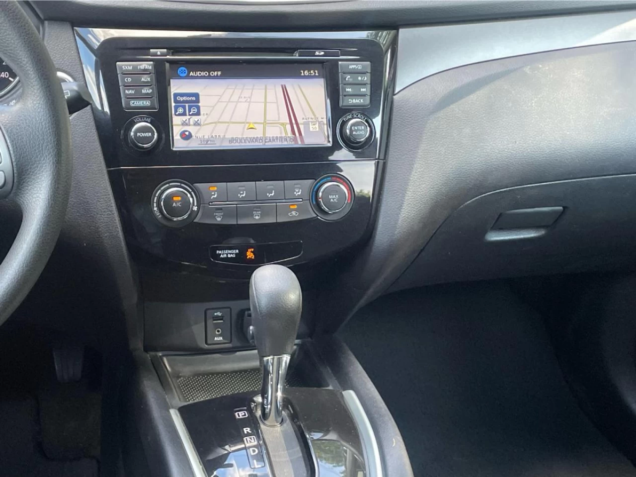 2016 Nissan Rogue AWD 4dr S Main Image
