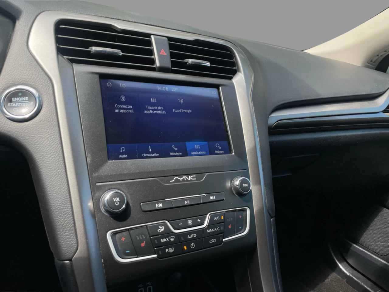 2019 Ford Fusion Energi SEL FWD Main Image