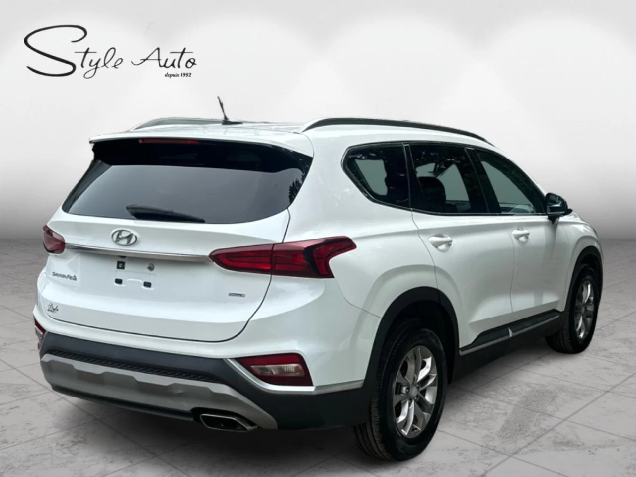 2020 Hyundai Santa Fe 2.4L Essential AWD Main Image
