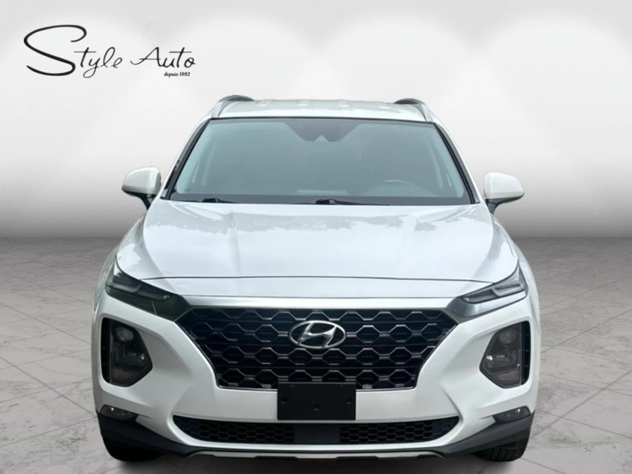 2020 Hyundai Santa Fe 2.4L Essential AWD Main Image