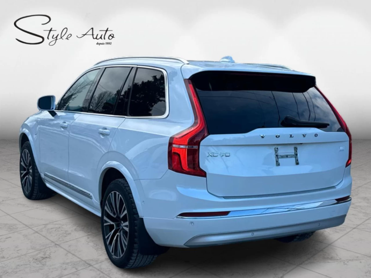 2022 Volvo XC90 T8 EAWD PHEV Inscription Expression Extended Range 7 pass Image principale