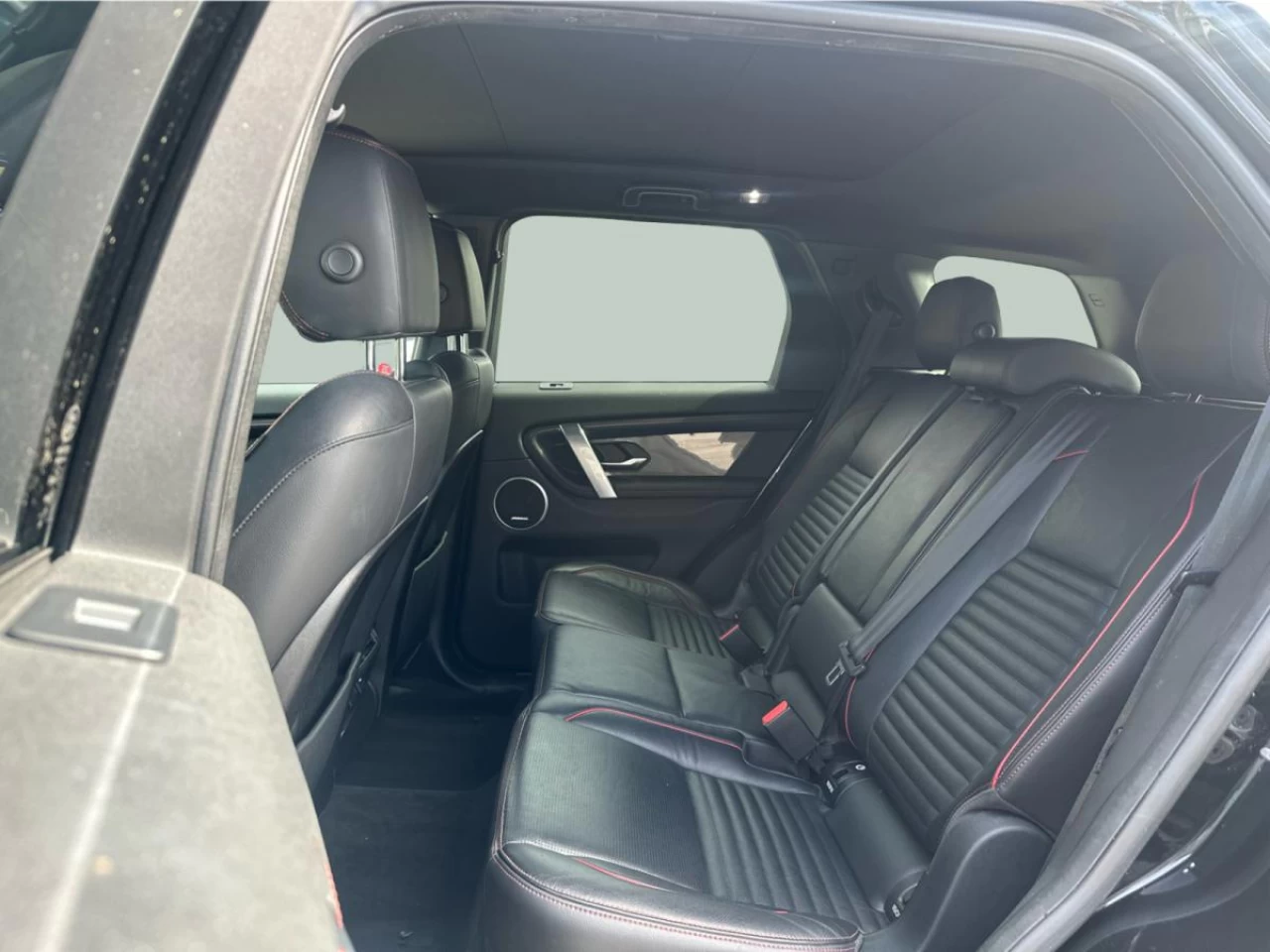 2020 Land Rover Land Rover Discovery Sport R-Dynamic SE 4WD Image principale