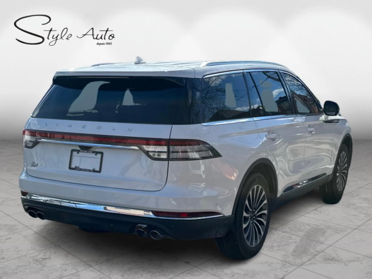 2023 Lincoln Aviator Reserve AWD 7 pass Image principale