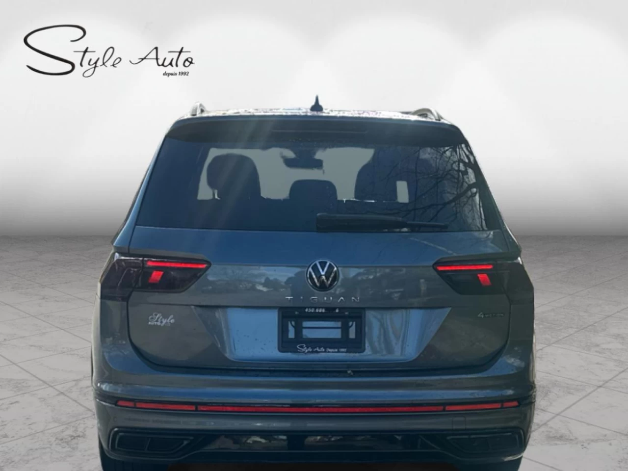 2023 Volkswagen Tiguan Comfortline R-Line Black Edition 4MOTION Image principale