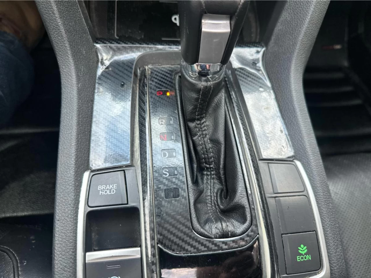 2019 Honda Civic Touring  Sedan Image principale
