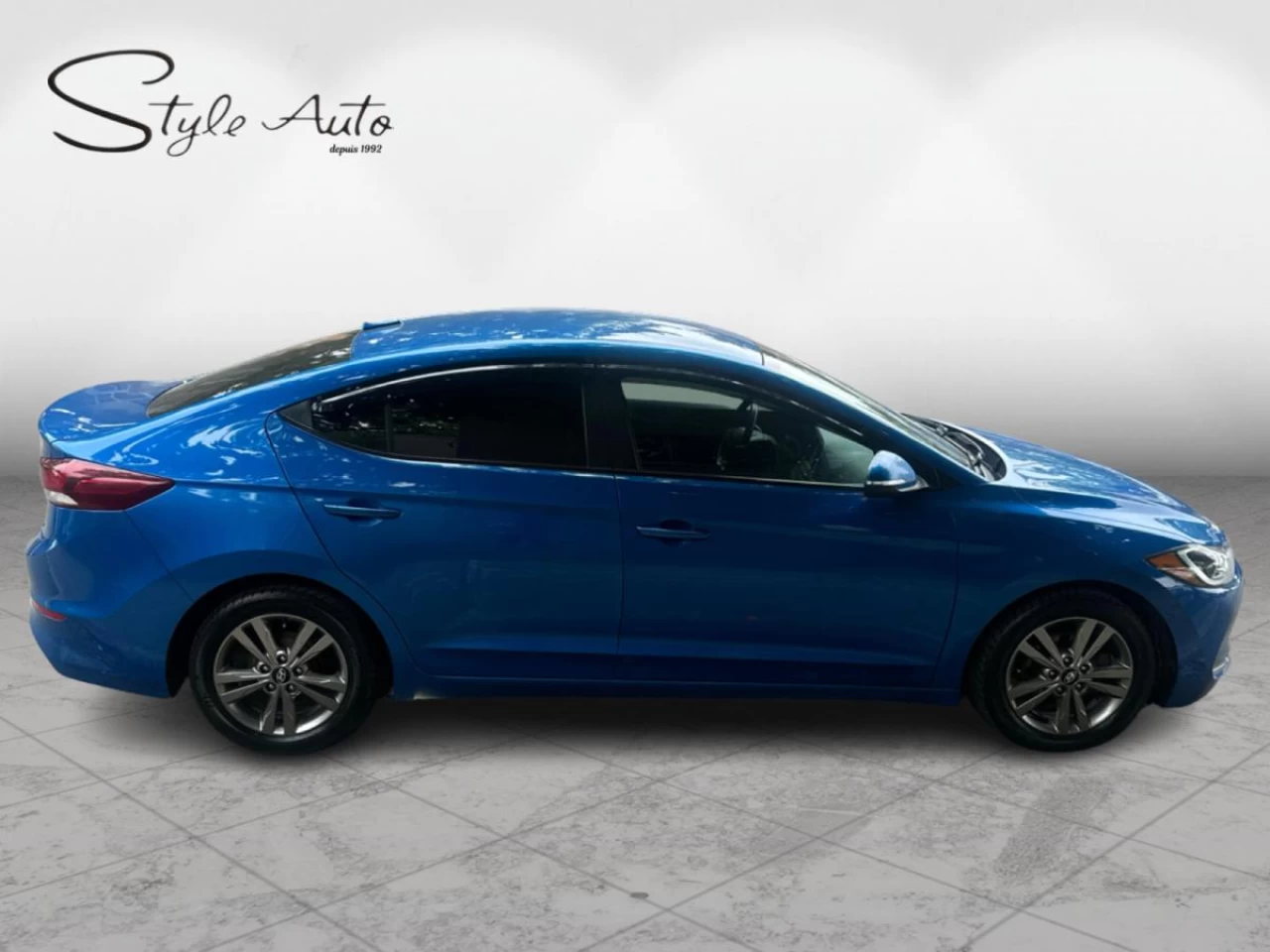 2018 Hyundai Elantra GL Auto Main Image