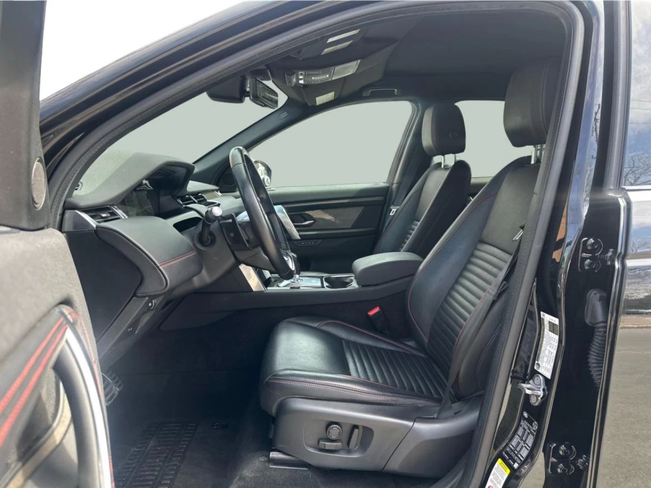 2020 Land Rover Land Rover Discovery Sport R-Dynamic SE 4WD Image principale