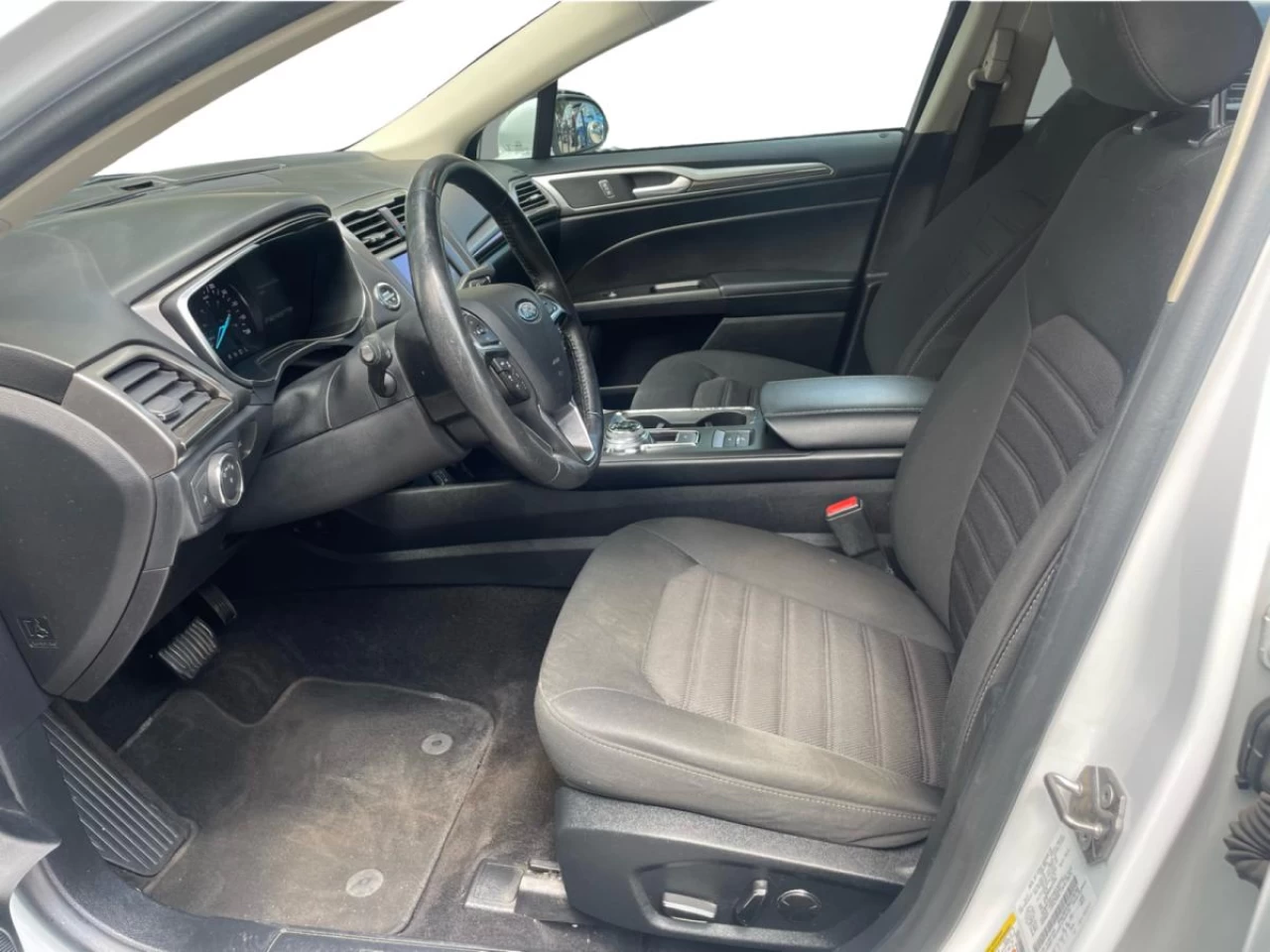 2019 Ford Fusion Energi SEL FWD Main Image