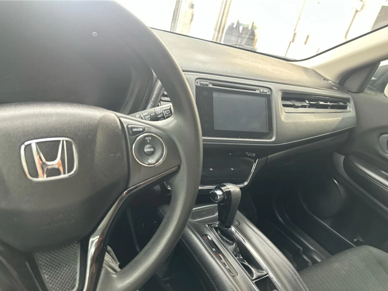2016 Honda HR-V 4WD LX CVT Main Image