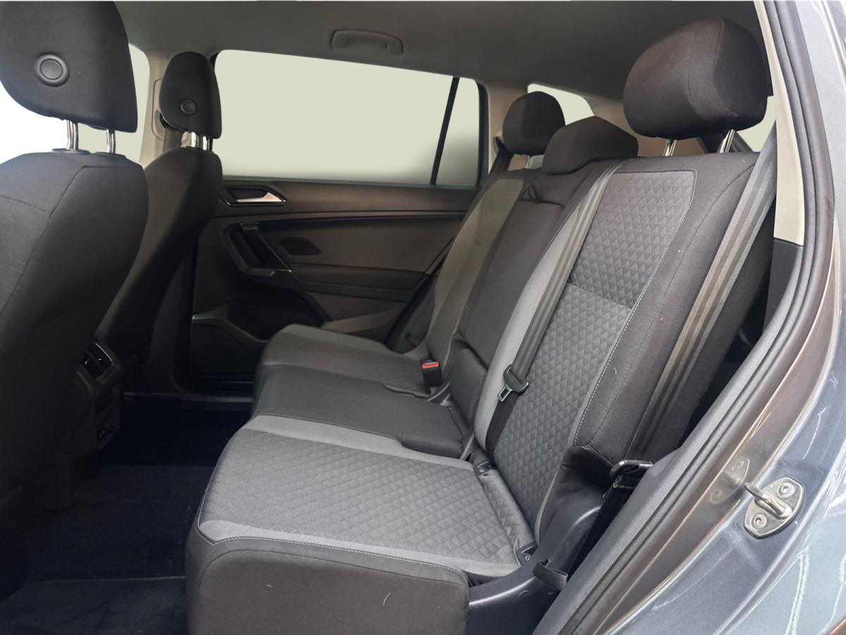 2018 Volkswagen Tiguan Trendline 4MOTION Main Image