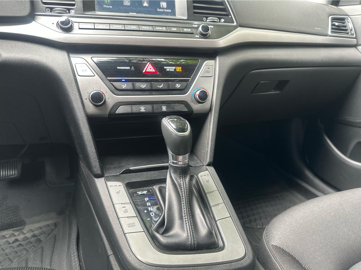 2018 Hyundai Elantra GL Auto Main Image