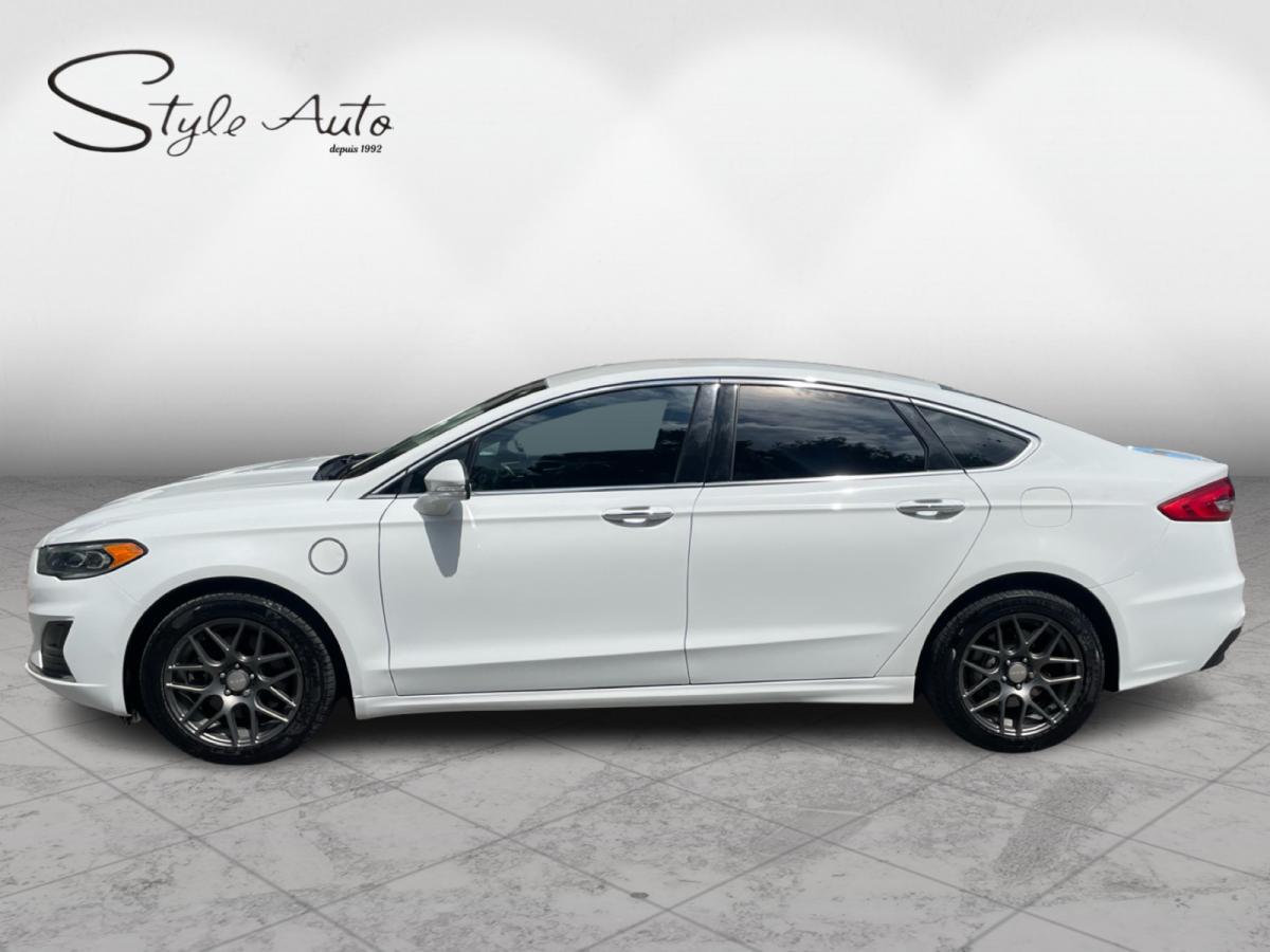2019 Ford Fusion Energi SEL FWD Main Image