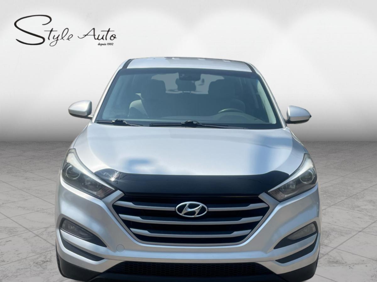 2017 Hyundai Tucson AWD 4dr 2.0L Main Image