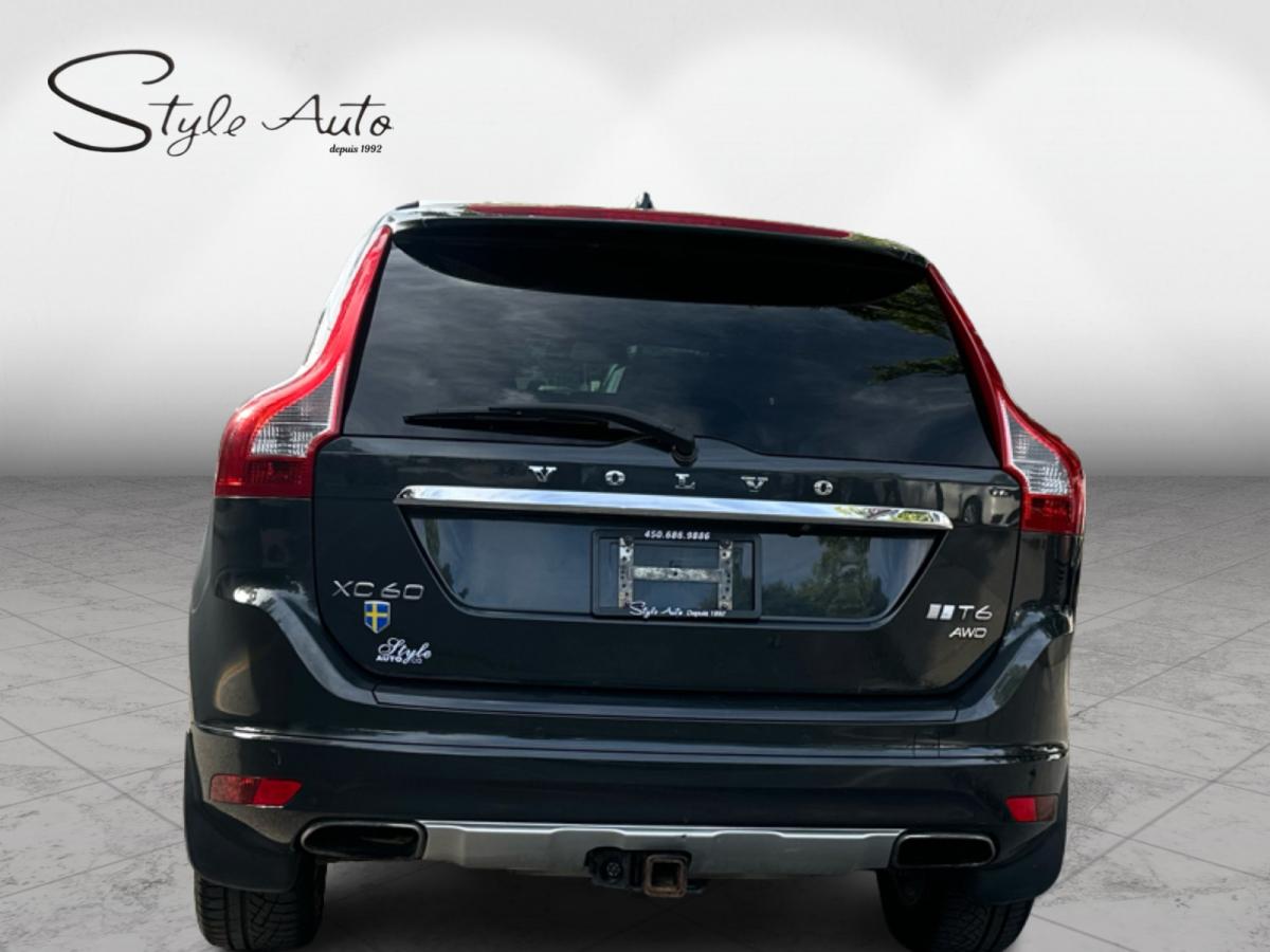 2015 Volvo XC60 AWD T6 Premier Plus Main Image