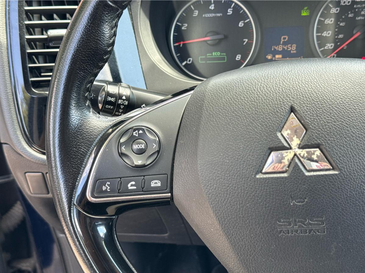 2016 Mitsubishi Outlander AWC 4dr ES Image principale