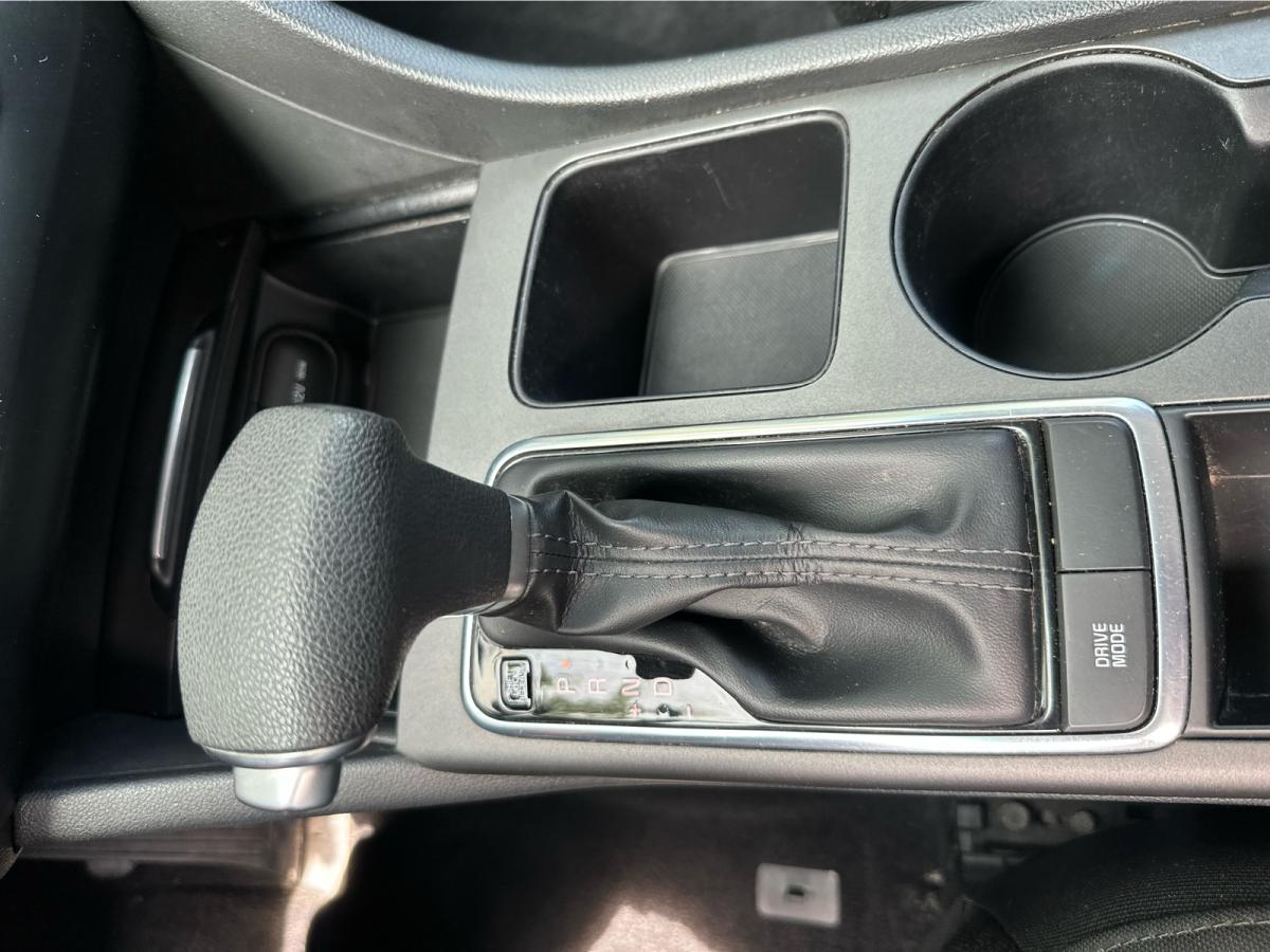2016 Kia Optima 4dr Sdn LX+ Image principale
