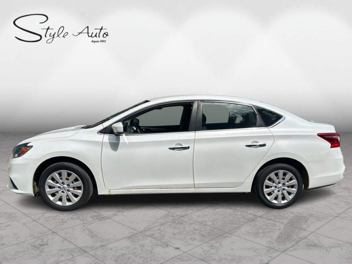 2017 Nissan Sentra SV Image principale