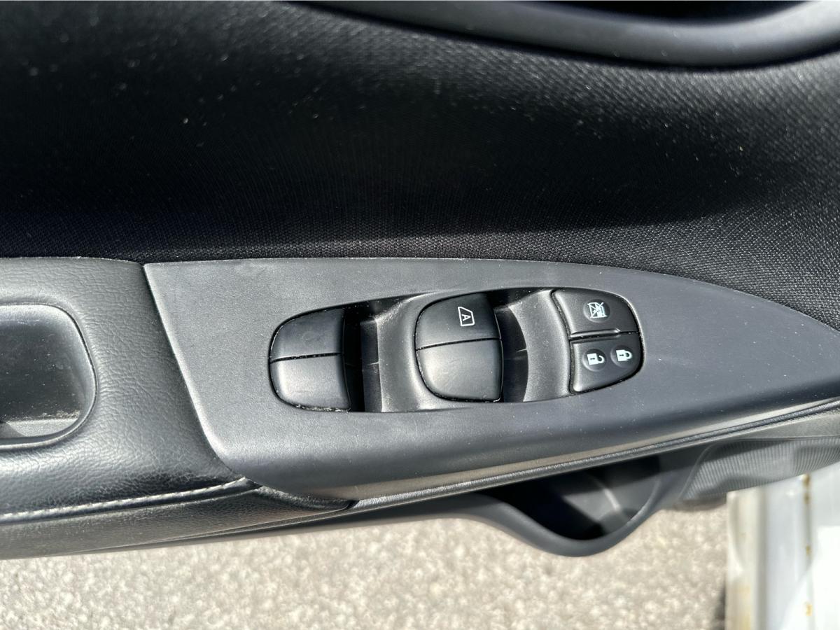 2017 Nissan Sentra SV Image principale