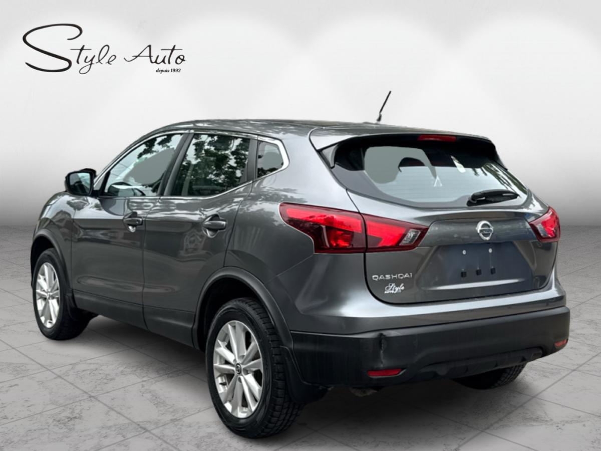 2019 Nissan Qashqai FWD S CVT Image principale