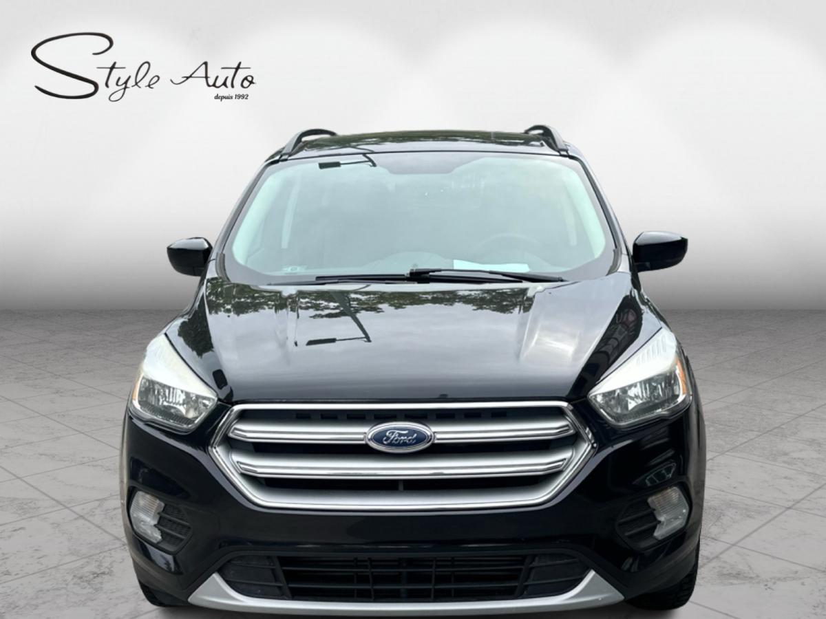2017 Ford Escape 4WD 4dr SE Image principale