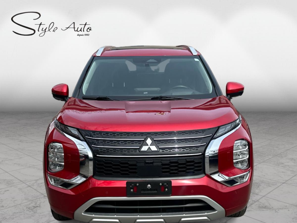 2024 Mitsubishi Outlander GT S-AWC hybride 7 pass Main Image
