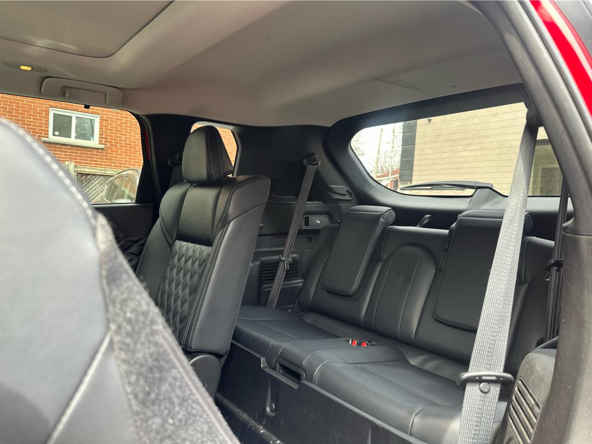2024 Mitsubishi Outlander GT S-AWC hybride 7 pass Main Image