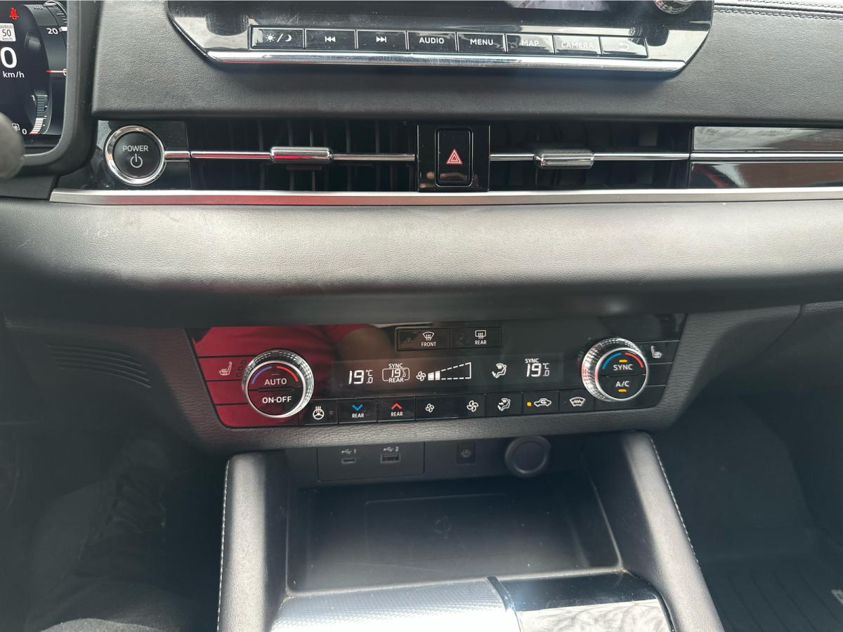 2024 Mitsubishi Outlander GT S-AWC hybride 7 pass Main Image