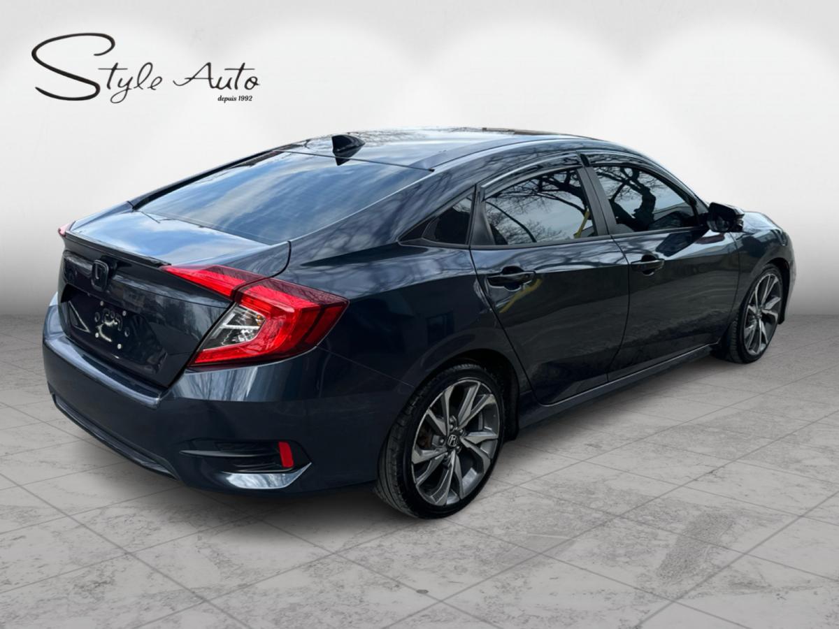 2019 Honda Civic Touring  Sedan Image principale