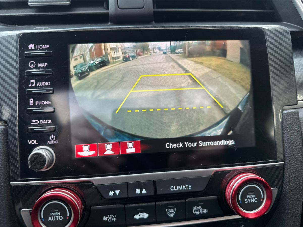 2019 Honda Civic Touring  Sedan Image principale