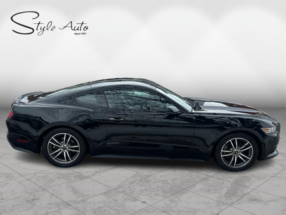 2015 Ford Mustang Fastback EcoBoost Image principale