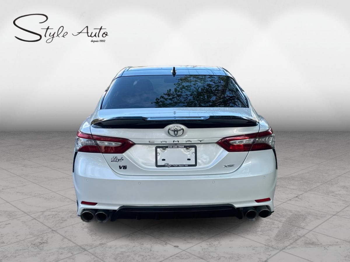 2018 Toyota Camry XSE V6 Auto roof Cam Main Image