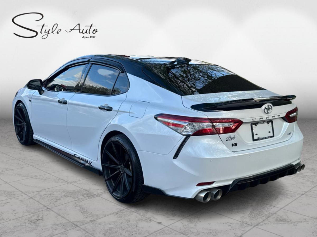 2018 Toyota Camry XSE V6 Auto roof Cam Main Image