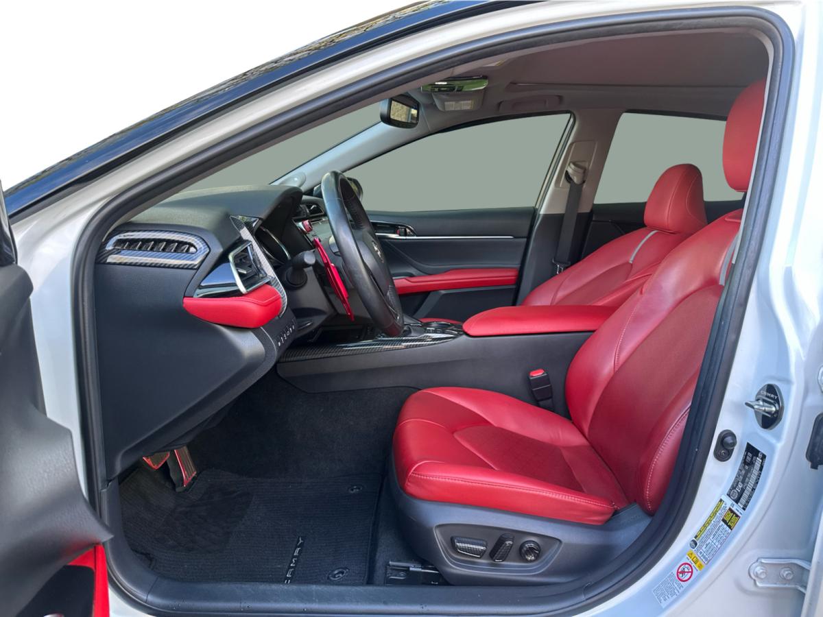 2018 Toyota Camry XSE V6 Auto roof Cam Main Image
